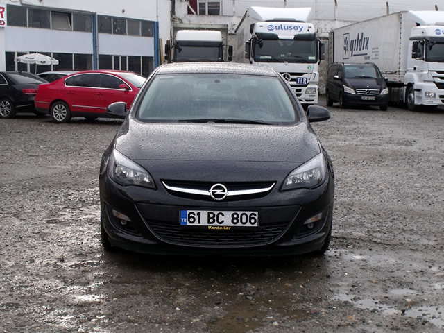 Trabzon Kiralık Opel Astra #02