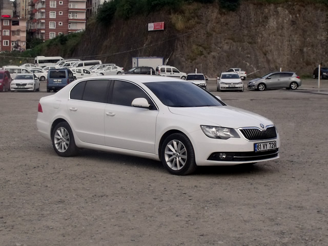 Trabzon Kiralık Skoda Superb #03