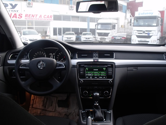 Trabzon Kiralık Skoda Superb #06