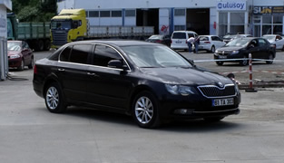 Kiralık Skoda Superb